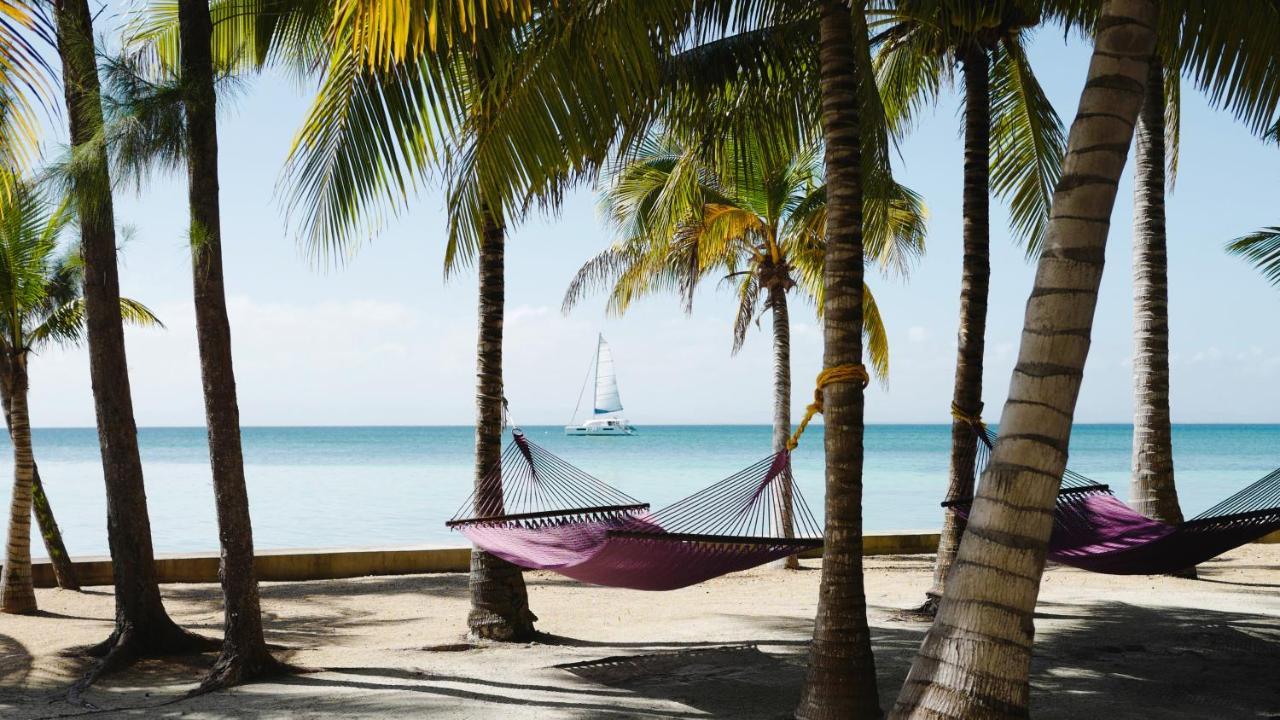 Thatch Caye Resort A Muy'Ono Resort Хопкинс Экстерьер фото