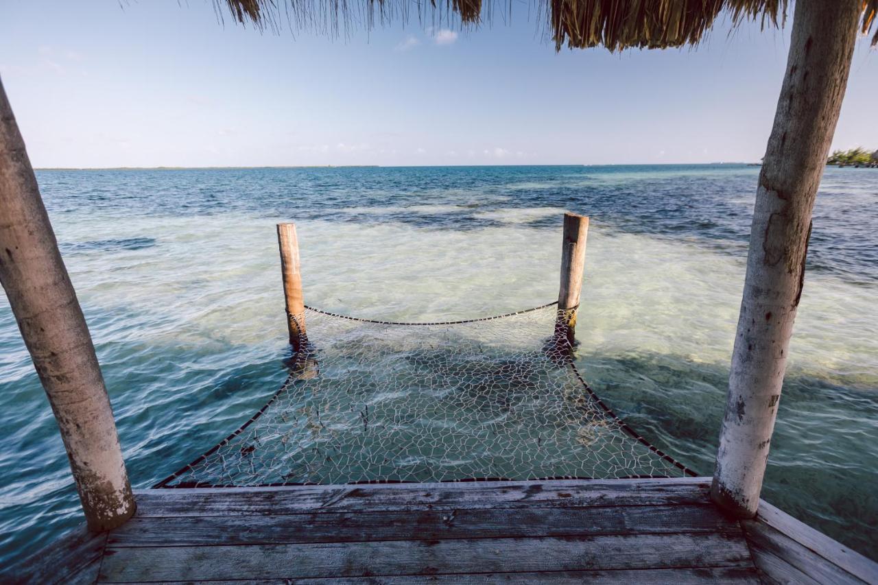 Thatch Caye Resort A Muy'Ono Resort Хопкинс Экстерьер фото